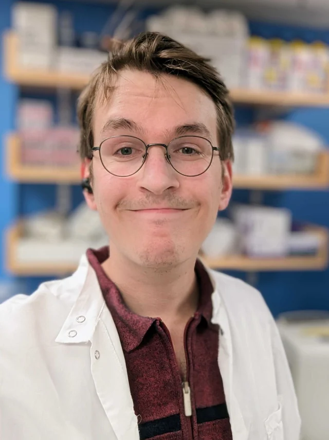 Bastien F. G. Aymon in a laboratory
